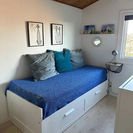 Cozy Little Near The * 奥特鲁普